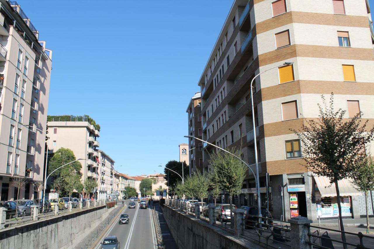 L'Appartamento Della Stazione Di Saronno Exterior foto